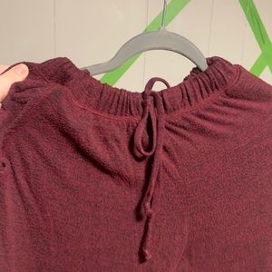 Comfy burgundy joggers!💖